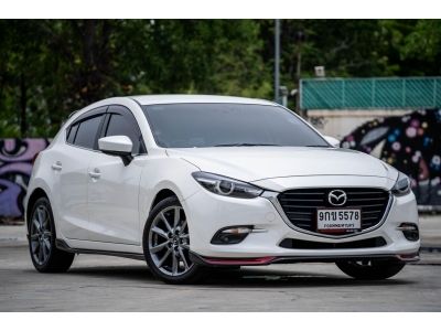 2019 Mazda3 2.0 S Sport  สีขาว รูปที่ 1
